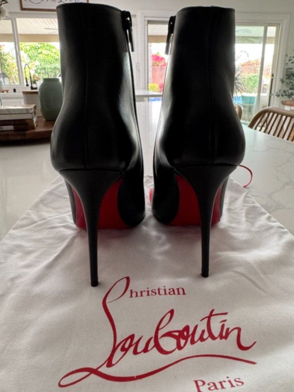 Christian Louboutin So Kate Booty - Picture 2 of 7